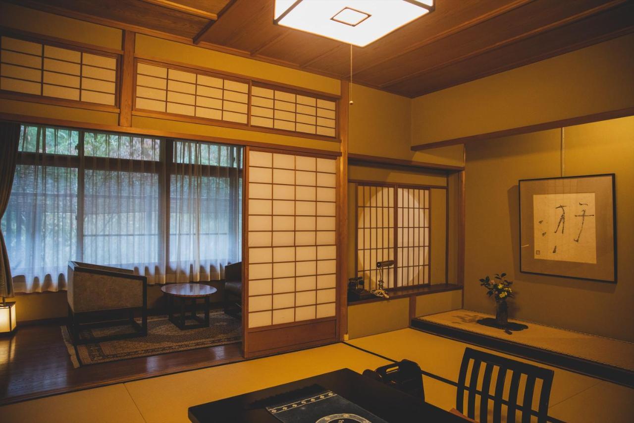 Отель Arima Onsen Tocen Goshobo Кобе Номер фото