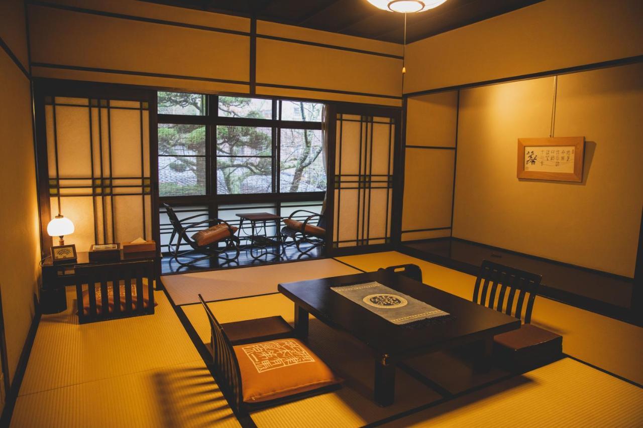 Отель Arima Onsen Tocen Goshobo Кобе Экстерьер фото