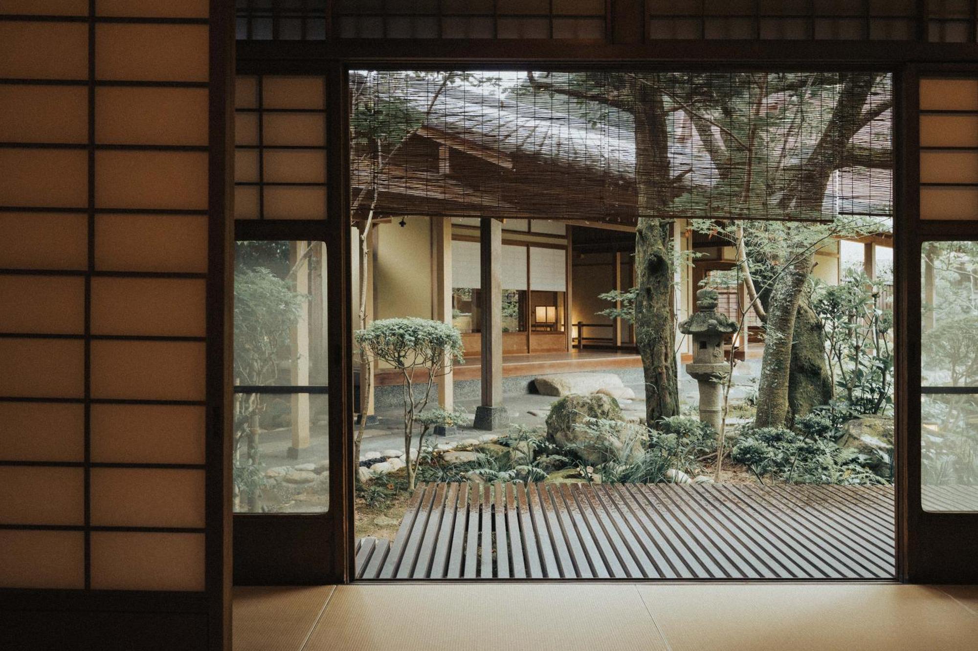 Отель Arima Onsen Tocen Goshobo Кобе Экстерьер фото