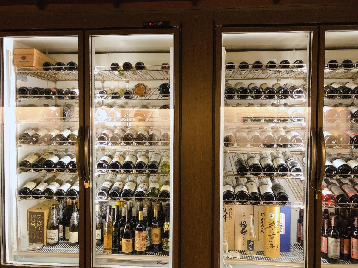 Отель Arima Onsen Tocen Goshobo Кобе Экстерьер фото A wine refrigerator